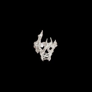 Illusion - Organischer, versilberter, romantischer Spiky-Ring mit Schleifen- und Schnürdetails, geschmolzener Metallkern, gelöteter Mittelalter-Chateaukern