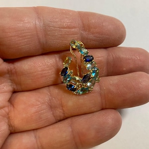Vintage 18 Karat Yellow Gold-Plated Sterling Silver Oval Blue Stone Clustered Earrings with Omega Back for Pierced Ears