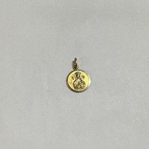 Vintage Estate Sale 14 Karat Yellow Gold Our Lady of Perpetual Help "Perpetuo Socorro" 12mm (0.47") Medal
