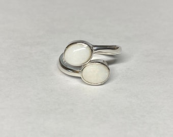 スターリングシルバー 純正 8 mm x 6 mm カボション オパール バイパス