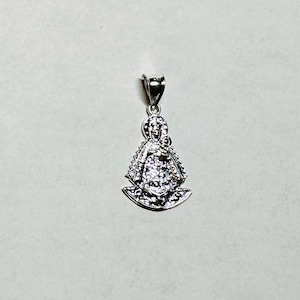Colgante de Plata de Ley Nuestra Señora de Regla "Virgen de Regla"