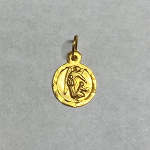 Medalla de bebé Ángel de la Guardia de oro amarillo de 10 quilates de 8 mm