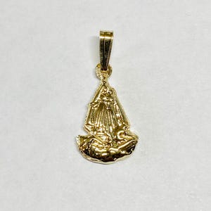 14 Karat Yellow Gold Our Lady of Charity &quot;Caridad del Cobre&quot; Pendant