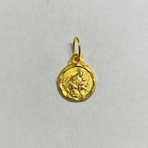 14 Karat Yellow Gold Our Lady of Mount Carmel &quot;Virgen del Carmen&quot; 8mm Baby Medal