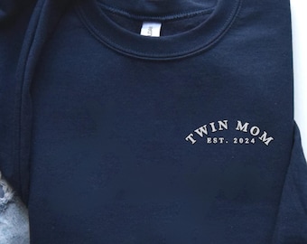 Custom Twin Mom Sweatshirt, twin mama sweatshirt, gift for mom with twins, girl twins, boy twins, new mom gift, pregnancy reveal