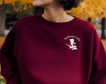 Custom Embroidered Lake Sweatshirt, customizable lake map sweatshirt, cottagecore sweatshirt, embroidered lake map hoodie, add your own lake
