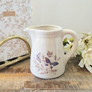 Jarra de mariposa estilo Cottagecore vintage | Cerámica decorativa de Taiwán | 5 x 4 pulgadas