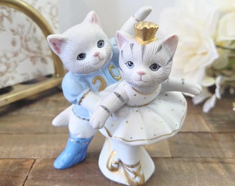 Vintage beeldjes van Kitty Cucumber en Albert - Balletdanseres uit Swan Lake - 1990 Schmid B. Shackman