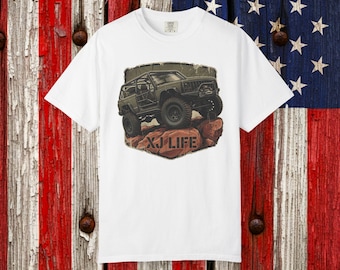 Copy of Cherokee XJ - XJ Life Rock Crawling Offroad 4x4 Custom Military Spec T-Shirt