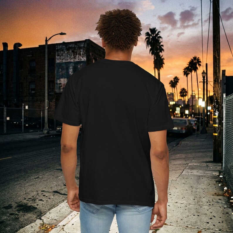 Camiseta "Primero que nada, soy una delicia" Camiseta divertida de gato carey Camiseta sarcástica de gato carey Regalo divertido para amantes de los gatos Top de gato atrevido imagen 5