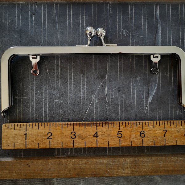 8" inch silver clutch purse frame, glue in, kisslock closure, metal bag frame, 20cm