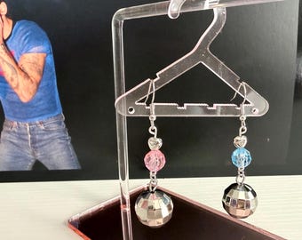 Harry Styles / Kiss All The Time Disco Occasionally / KATTDO / Kissco Earrings