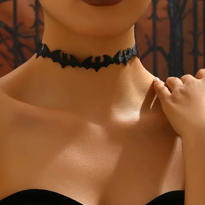Costume jewelry chokers best sale