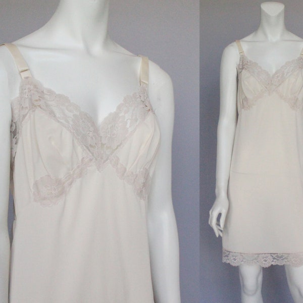 60's Sears Roebuck Full Slip with Lace Trim / Beige Nylon Slip /  Size 36 / Medium