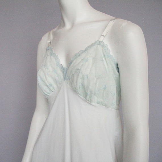 60's Van Raalte Light Blue Full Slip with Embroid… - image 5