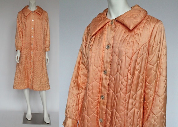 50's Orange Puffy Quilted Silk Satin Robe / Jettec