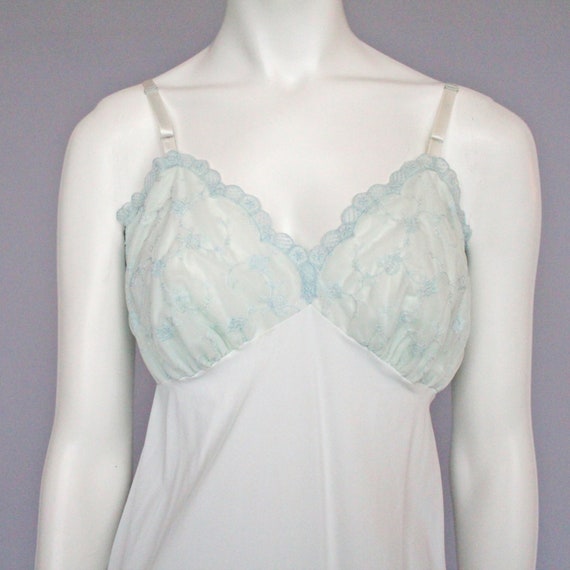 60's Van Raalte Light Blue Full Slip with Embroid… - image 3