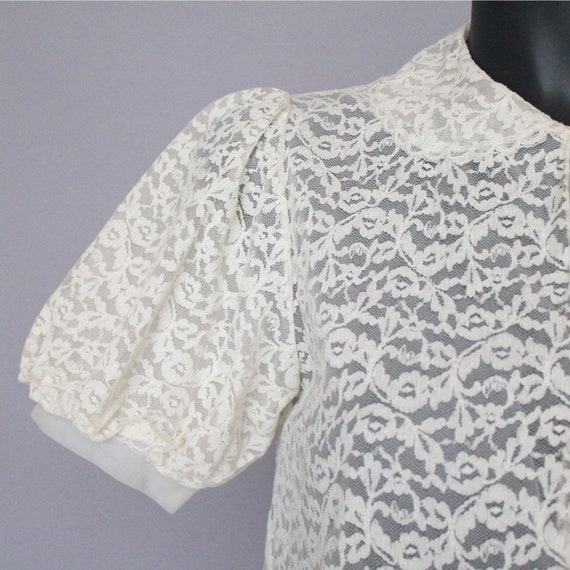 50's / 60's Lisette Ivory Antique White Lace Robe… - image 4