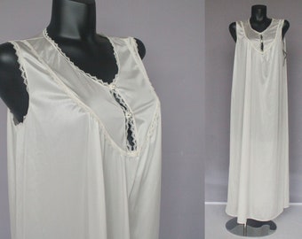 NWT Lorraine Long White Nightgown with Button Bodice / Sleeveless / Vintage Lingerie / Medium