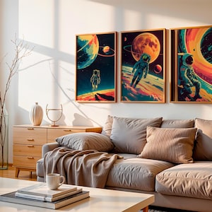 Juego de 3 láminas de arte mural de ciencia ficción retro, póster de astronauta, arte espacial de mediados de siglo, imprimibles futuristas de los años 60, descarga digital