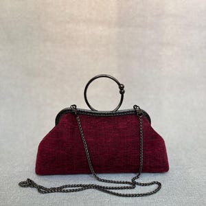 Große Crossbody Stofftasche Burgund - luxe Schulter Handtasche, Crossbody damen Tasche, Damen Tasche mit Clip, Clip, Vintage Metall Geldbeutel