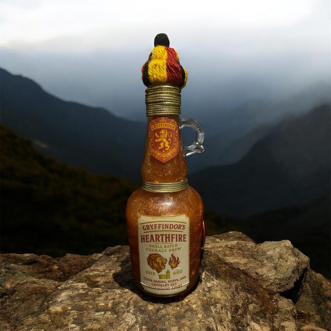 Gryffindor Courage Potion Bottle Hearthfire Brew Wizard Decor Fantasy ...