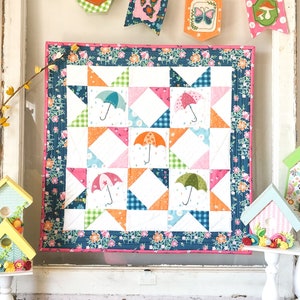 Springtime Showers and Strawberries Mini Quilt PDF Pattern