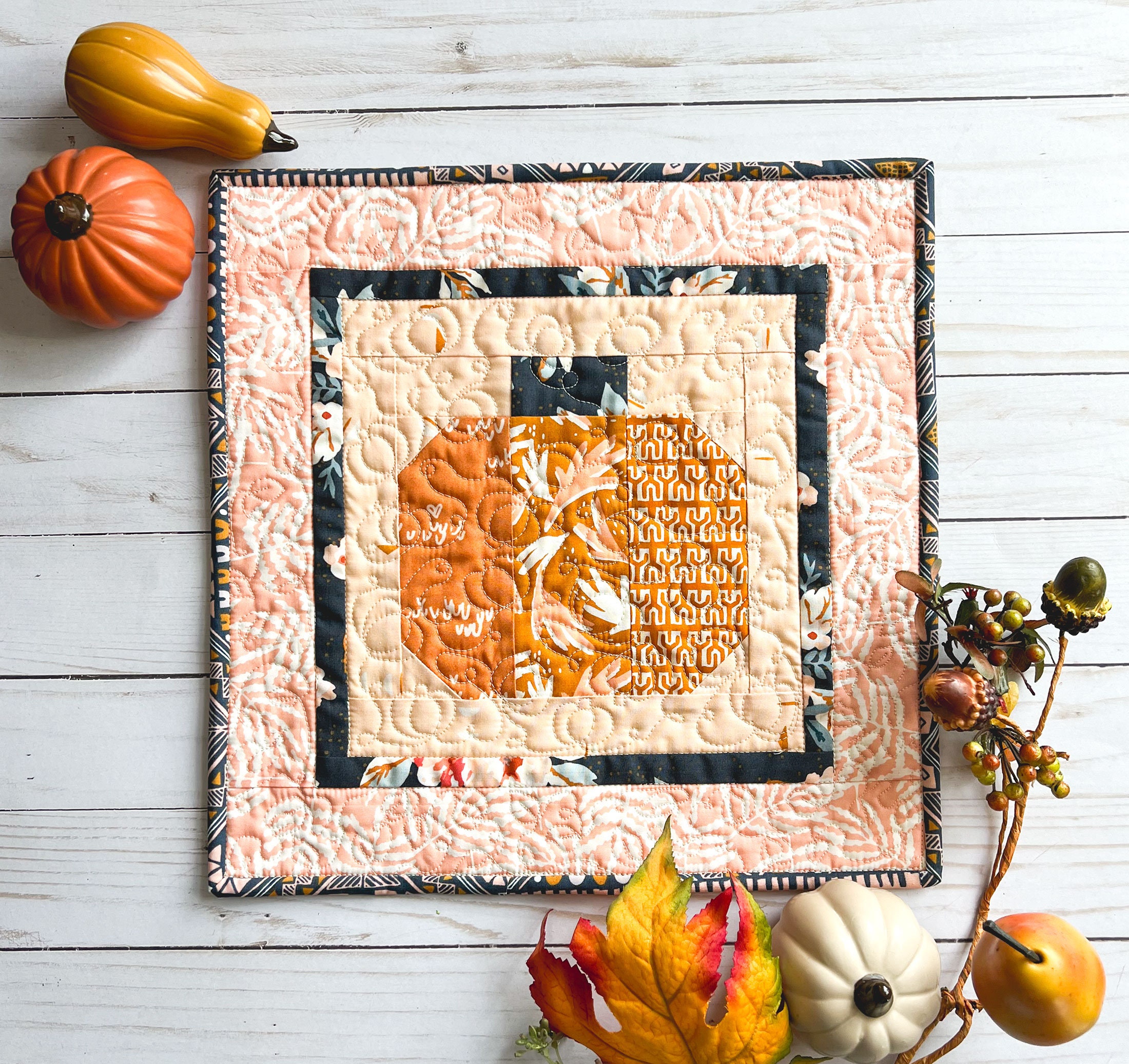 Striped Pumpkin Mini Quilt PDF Pattern - Etsy