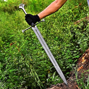 Handmade Damascus Steel Long Sword: Leather Wrapped Handle, Italian Sheath