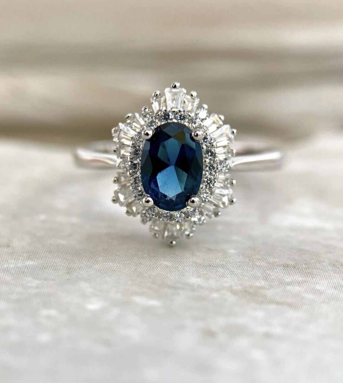 Vintage Sapphire Ring, Silver Engagement Ring, Blue Gemstone Promise Ring, Unique Art Deco Statement Ring, Dainty Anniversary Gift for Her