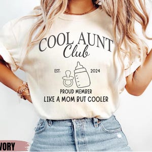 Comfort Colors Cool Aunts Club Shirt, Cool Auntie Shirt, Gift For Auntie, Aunt Shirt, Gift for Aunt, Funny Cool Aunt Shirt, New Aunt Gift,