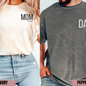 Custom Mom Dad Comfort Colors® T-shirt, Personalized Mama & Dad Pocket Shirt, Pregnancy Announcement Tee, Matching Parents Outfit Gifts