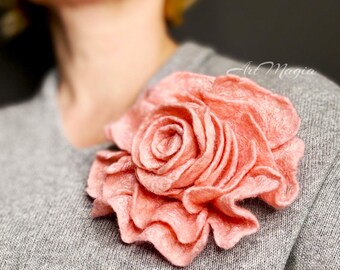 Large Felt Flower Brooch: Handmade Merino Wool Pink Rose