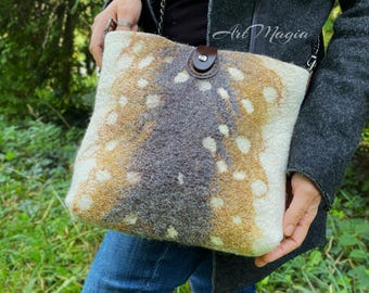 Bolso de hombro de fieltro hecho a mano: estilo piel de ciervo, diseño contemporáneo