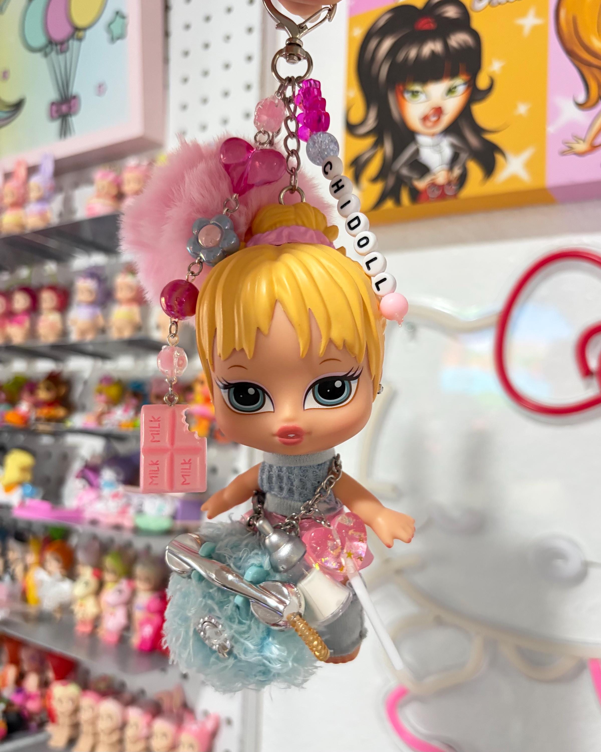 Bratz key chain - Etsy 日本