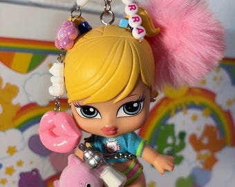 Custom Bratz Babyz Keychain Cloe Jade Sasha Yasmin Doll Bag Charm Pet Pig for Purse Decoration Nostalgic y2k Collectible Toy Gift