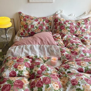 Ruffle Coquette Floral Duvet Cover 4pcs Set - Country Garden Style - Princess Bedding - Perfect Cotton Comforter Set –Best Housewarming Gift
