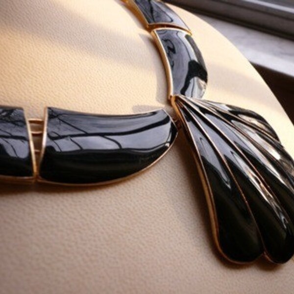 GREAT SALE Art Deco Collar Pendant Necklace With Black Enamel Sea Shell Fan On Gold Tone