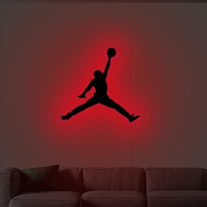 Panneau LED bois Jumpman rétro-éclairage rvb 16 couleurs athlète de basket-ball éclairage LED décoration intérieure salle de jeux légende NBA art mural