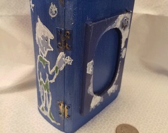 Jack Frost / Yeti Frame Picture Box (Medio)