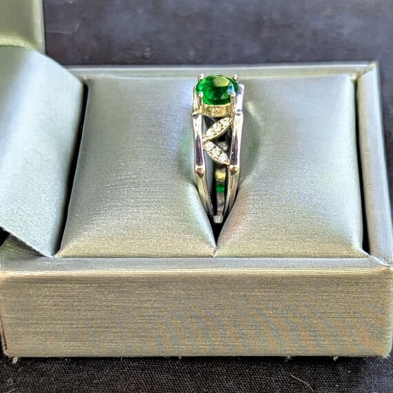 Silver Plated Emerald Ring - image 3