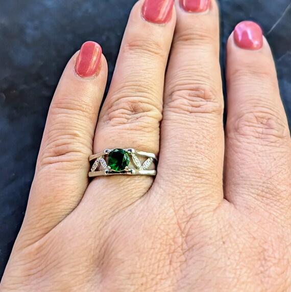 Silver Plated Emerald Ring - image 4