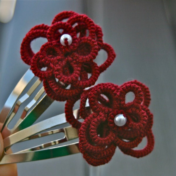 Pattern for Small 3D Flowered Barrettes