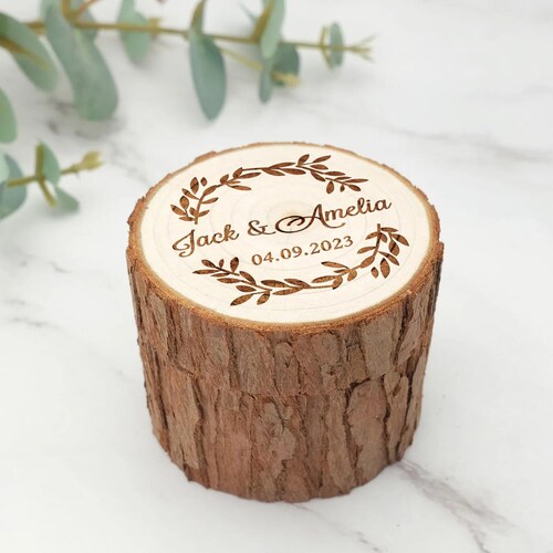 Boîte à alliances en bois personnalisée | Boîte à bagues de fiançailles de mariage en bois personnalisée | Cadeau de Noël | Cadeau de mariée pour elle | Cadeau d'anniversaire