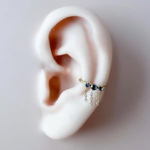 Anneau à pampilles CZ délicat gris fumée 16 g, 10 mm, piercing anneau de conque hypoallergénique, chaîne de conque, cerceaux hélicoïdaux, piercing du cartilage