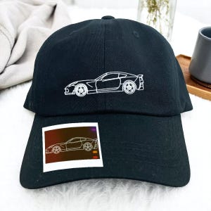 カスタムカー写真アウトライン刺繍帽子、ヘリコプター刺繍帽子、カスタムボートキャップ、刺繍カー写真ポートレートキャップ、クラシックカーギフト