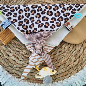 PACIFIER CLOTH Cuddly blanket with crackling foil for babies and toddlers