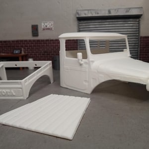 Detailed 24 Scale FJ Body