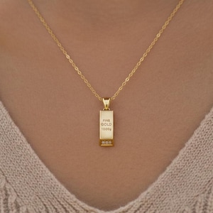 14K Gold Plated Bullion Bar Necklace: Vertical Pamp Pendant