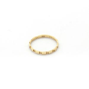 Vergulde statementring, Cubaanse ring 18k, sierlijke halve schakelring, dikke gouden trouwring, verzilverde bandring, ringen voor moderne vrouwen